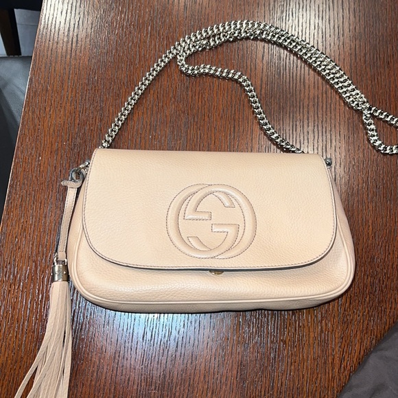 Gucci Handbags - GUCCI MEDIUM SOHO FLAP BAG